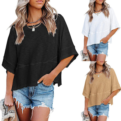 Einfarbiges Patchwork-T-Shirt mit lockeren Fünf-Punkt-Trompetenärmeln