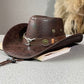 📢📢50 % DE RÉDUCTION !! ⏰ ✨ Chapeau de Cowboy Vintage à Large Bord & Lanière – PU, Taille Unique, Réglable ☀️